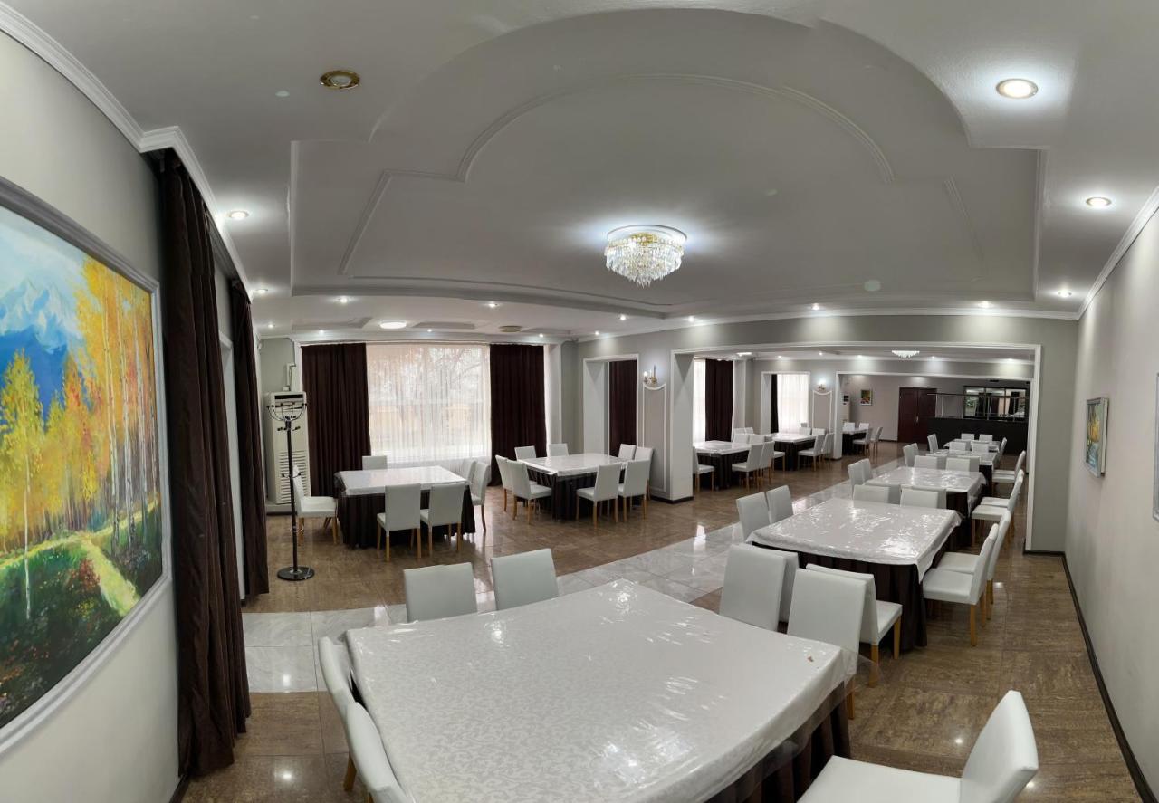 Yassy Hotel, Turkistan Esterno foto