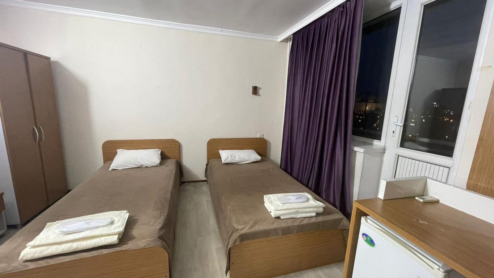 Yassy Hotel, Turkistan Esterno foto