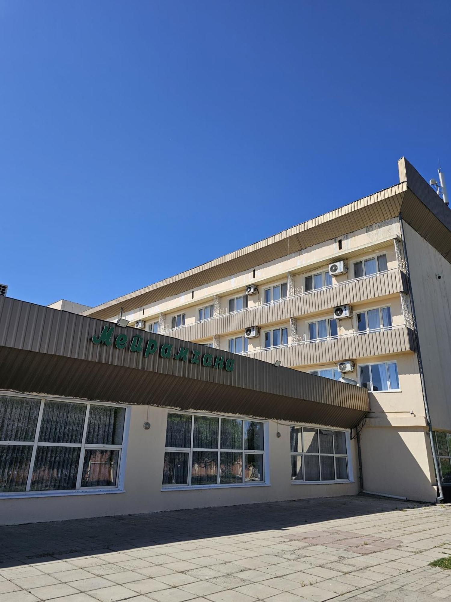 Yassy Hotel, Turkistan Esterno foto